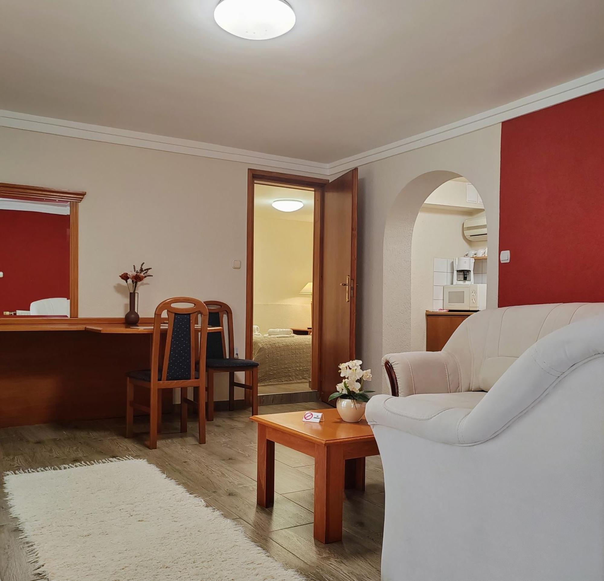 Timpa Hévíz Apartman Exterior foto